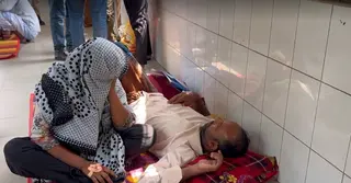 কুষ্টিয়ায় দুর্বৃত্তদের গুলিতে স্বেচ্ছাসেবক দল নেতাসহ আহত ১০